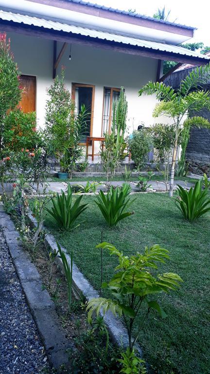 Herry Homestay Kuta  Eksteriør billede